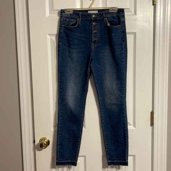 Harper High rise skinny distressed jeans button up size 30 like new - Picture 1 of 10